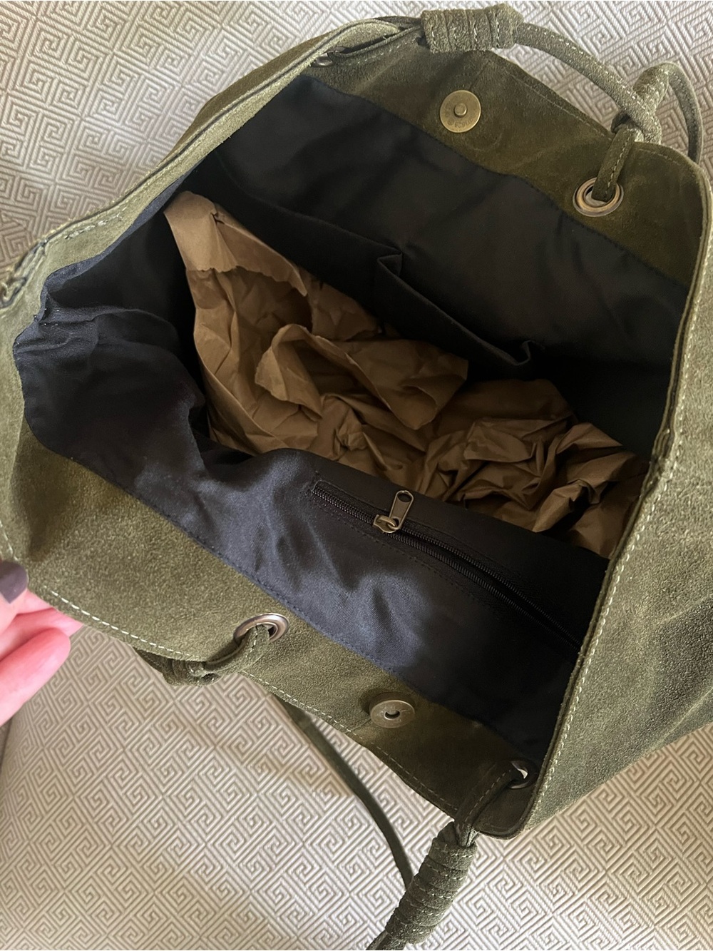 World Market open suede leather tote bag purse olive green perfect for Fall! NEW - Picture 3 of 5